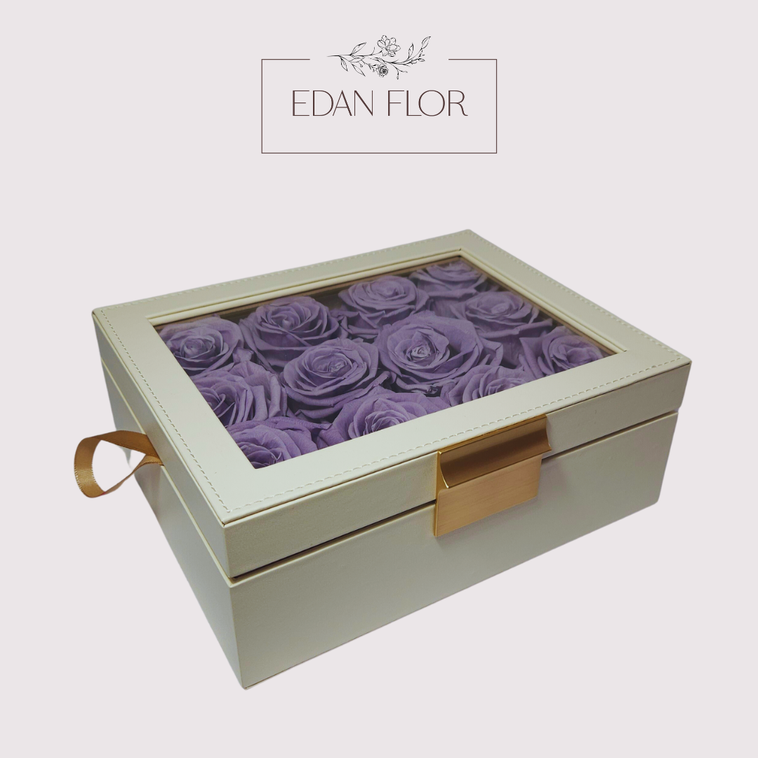 Velvet Box with 12 eternal roses