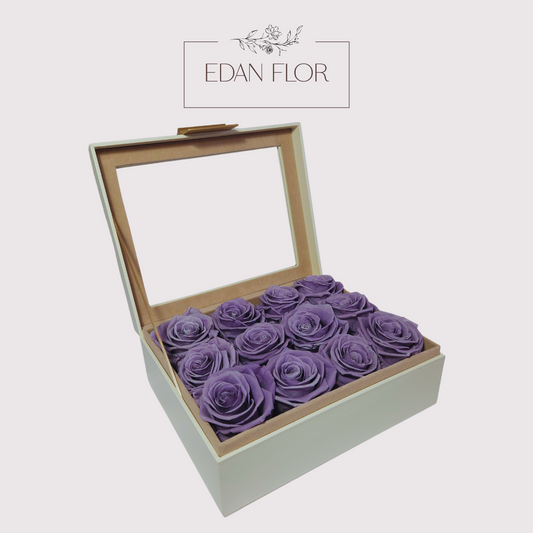 Velvet Box with 12 eternal roses